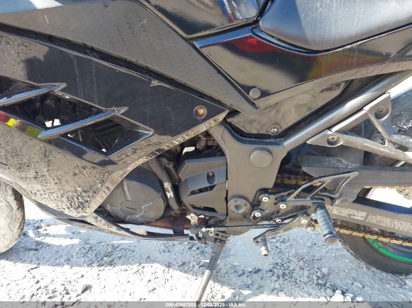 2013 Kawasaki Ex300 A VIN: JKAEX8A17DDA14965 Lot: 43867588