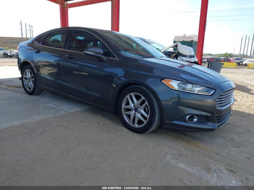 FORD FUSION SE