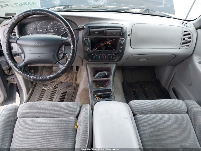 1996 Ford Explorer VIN: 1FMDU34XXTUA30243 Lot: 43867754