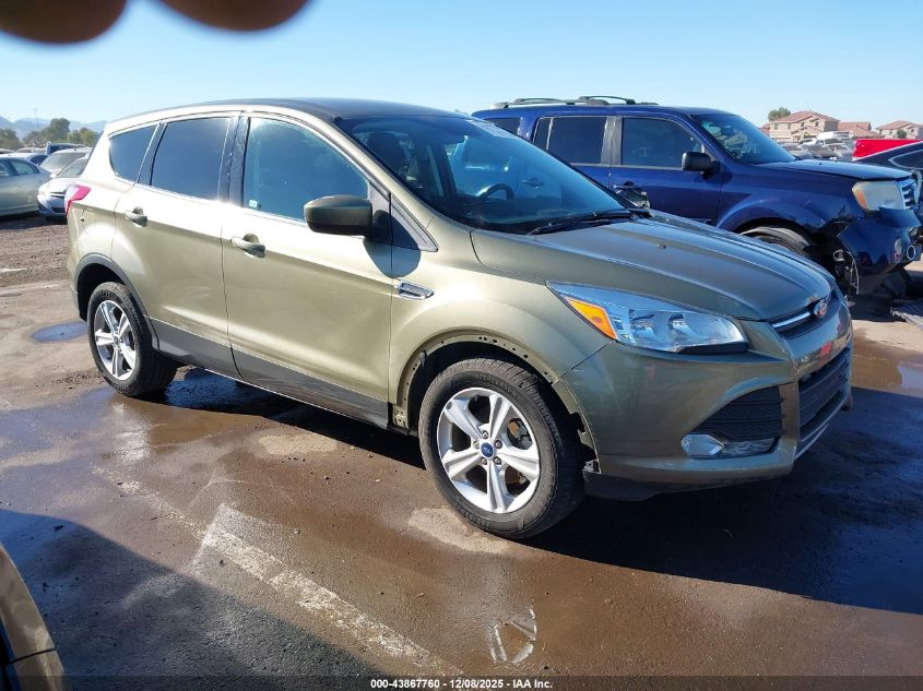 FORD ESCAPE SE