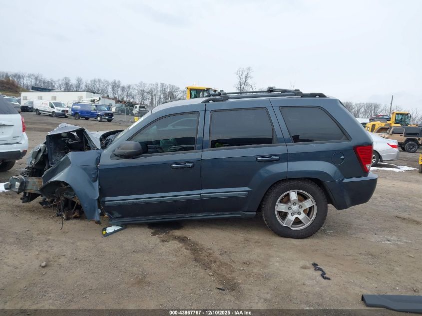 2007 Jeep Grand Cherokee Laredo VIN: 1J8GR48K57C643334 Lot: 43867767