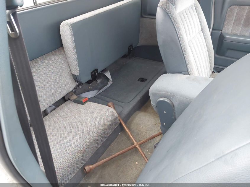 1996 Dodge Dakota VIN: 1B7GL23X1TS565621 Lot: 43867801