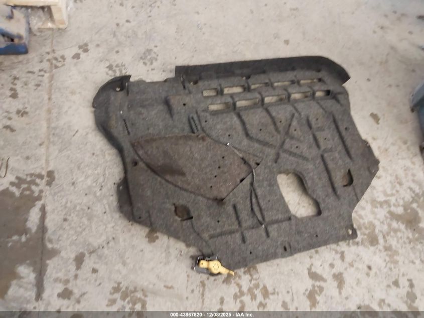 2017 Ford Escape Se VIN: 1FMCU9G9XHUE88688 Lot: 43867820