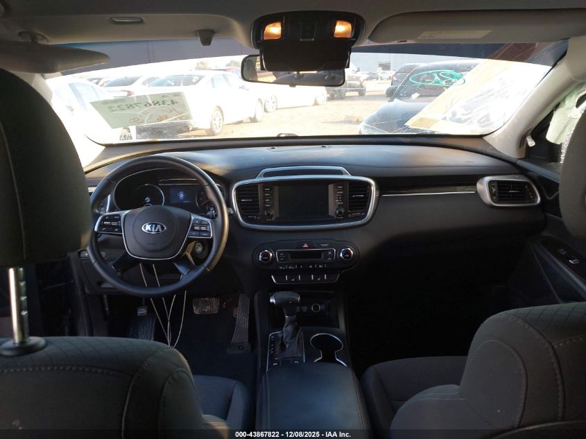 2019 Kia Sorento 3.3L S VIN: 5XYPG4A56KG611465 Lot: 43867822