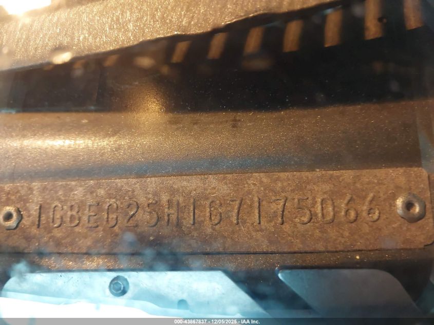 1986 Chevrolet G20 VIN: 1GBEG25H1G7175066 Lot: 43867837