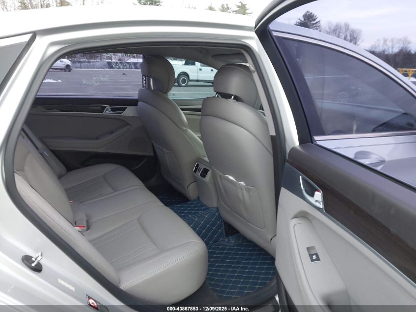 2017 Genesis G80 3.8 VIN: KMHGN4JE2HU180700 Lot: 43867853