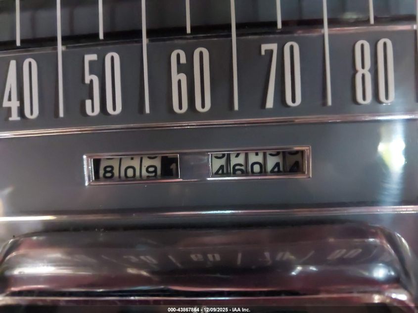 1963 Chrysler Imperial VIN: 00000009233159757 Lot: 43867864