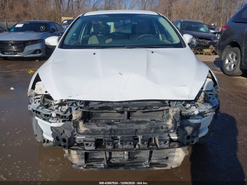 2016 Ford Focus Se VIN: 1FADP3K2XGL229202 Lot: 43867924