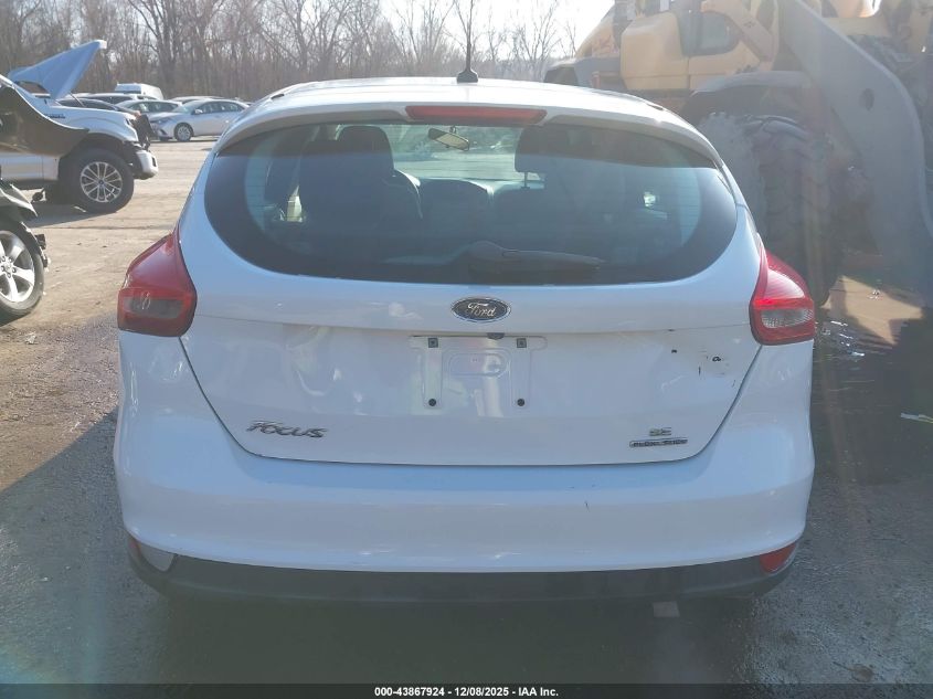 2016 Ford Focus Se VIN: 1FADP3K2XGL229202 Lot: 43867924