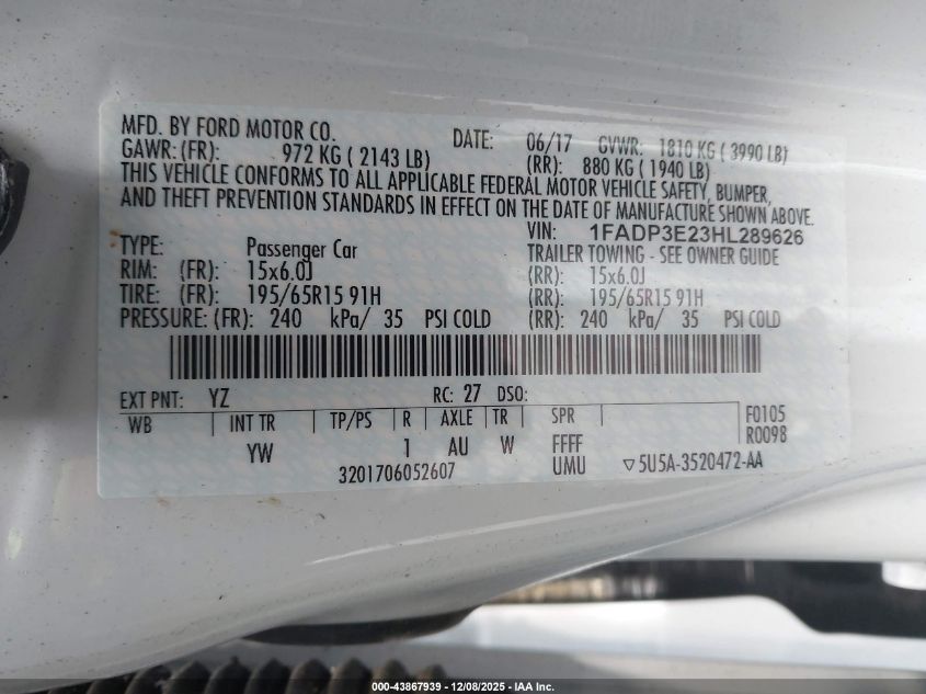 2017 Ford Focus S VIN: 1FADP3E23HL289626 Lot: 43867939