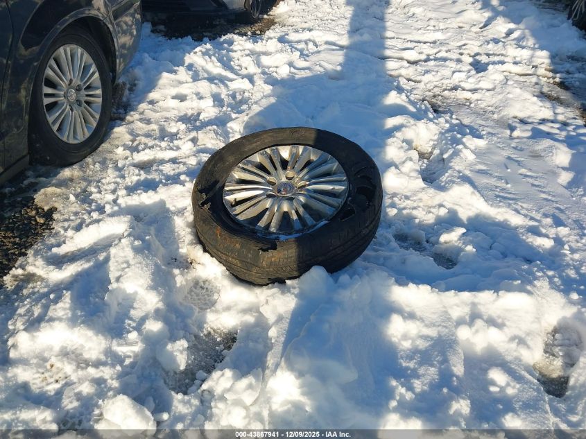 2012 Chrysler Town & Country Limited VIN: 2C4RC1GG1CR362601 Lot: 43867941