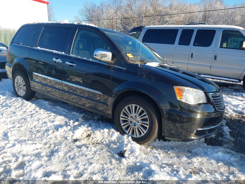 2012 Chrysler Town & Country Limited