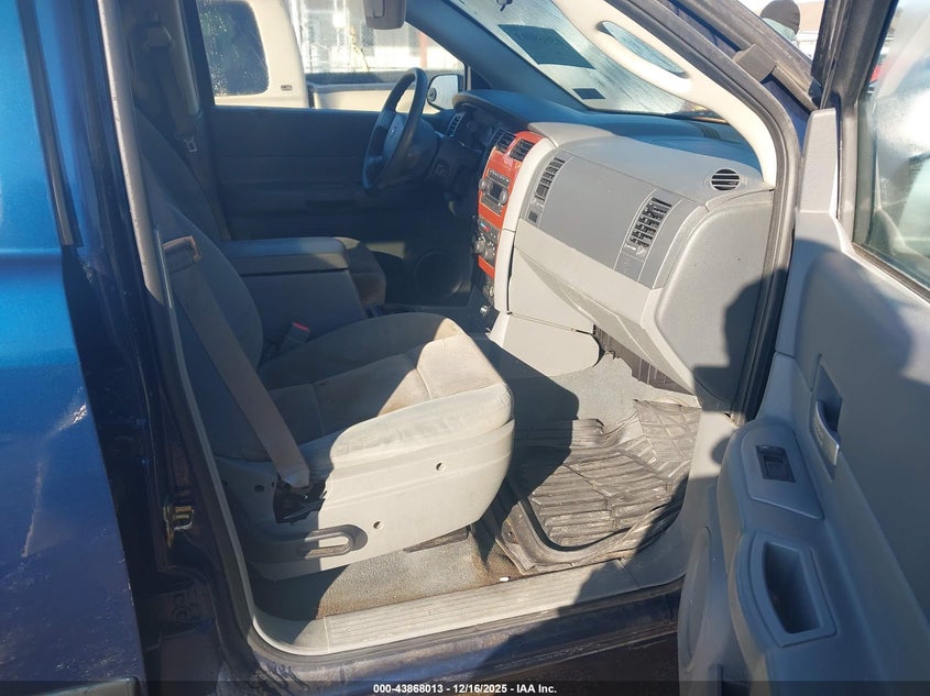 1D4HB48N75F622963 2005 DODGE DURANGO photo no. 5