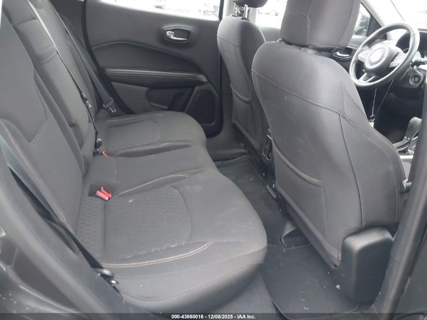 2017 Jeep New Compass Sport 4X4 VIN: 3C4NJDABXHT666856 Lot: 43868016