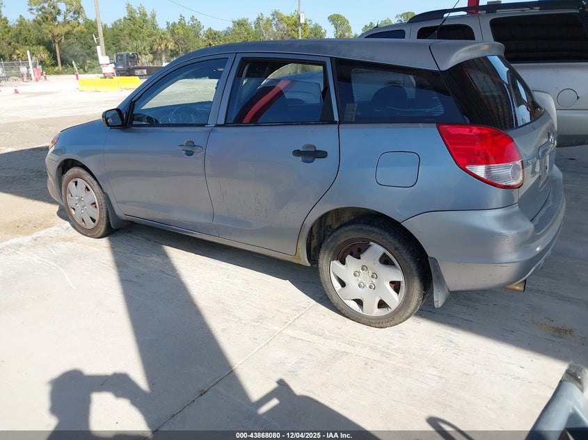 2T1KR32E54C215815 2004 TOYOTA MATRIX photo no. 3