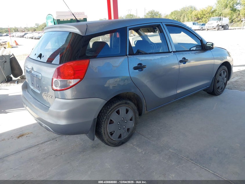 2T1KR32E54C215815 2004 TOYOTA MATRIX photo no. 4