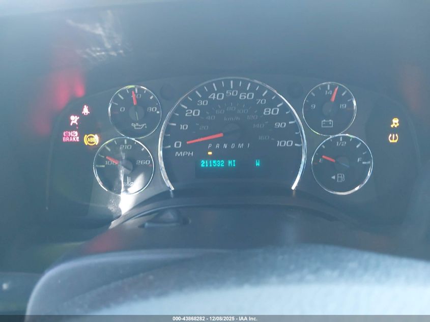 2018 Chevrolet Express 2500 Work Van VIN: 1GCWGAFPXJ1316629 Lot: 43868282