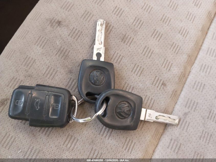 2004 Volkswagen Jetta Gls 2.0L VIN: 3VWSK69M94M070172 Lot: 43868299