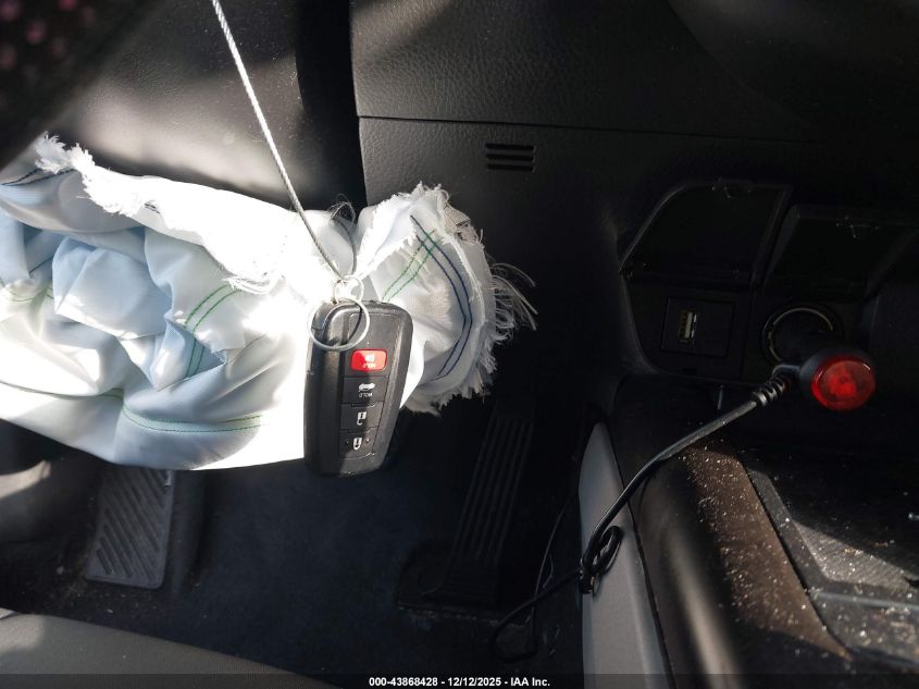 2022 Toyota Camry Le Awd VIN: 4T1R11BK0NU057268 Lot: 43868428