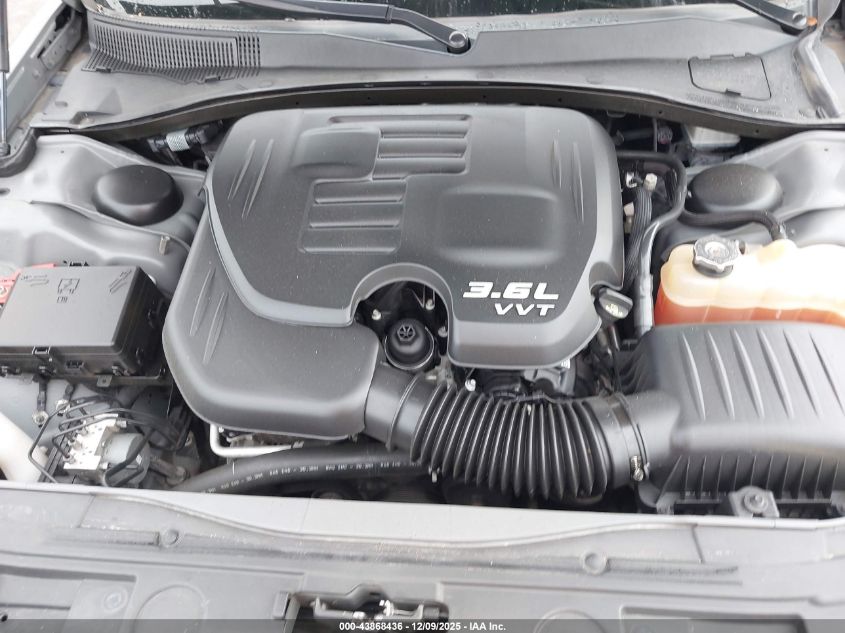 2019 Chrysler 300 Touring VIN: 2C3CCAAG7KH511424 Lot: 43868436