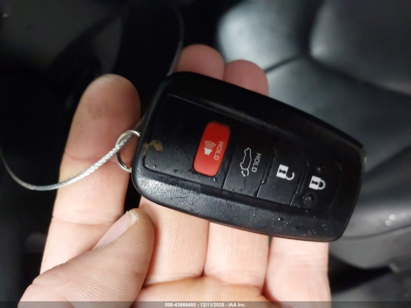 2021 Toyota Highlander Xle VIN: 5TDHZRBH4MS552698 Lot: 43868480