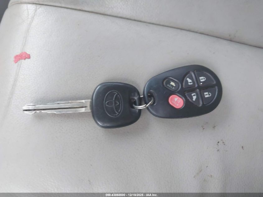 2011 Toyota Sienna Xle V6 VIN: 5TDYK3DC2BS151019 Lot: 43868500