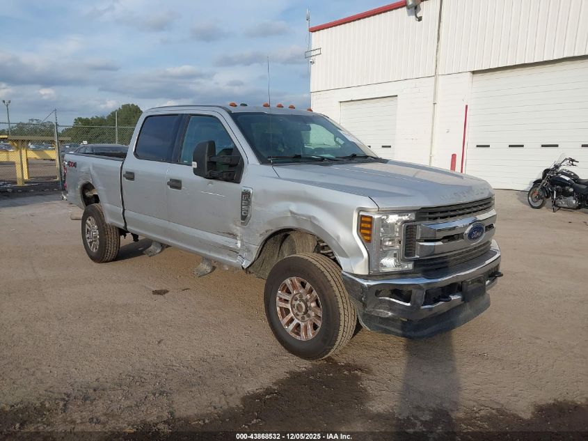 FORD F-250 XLT