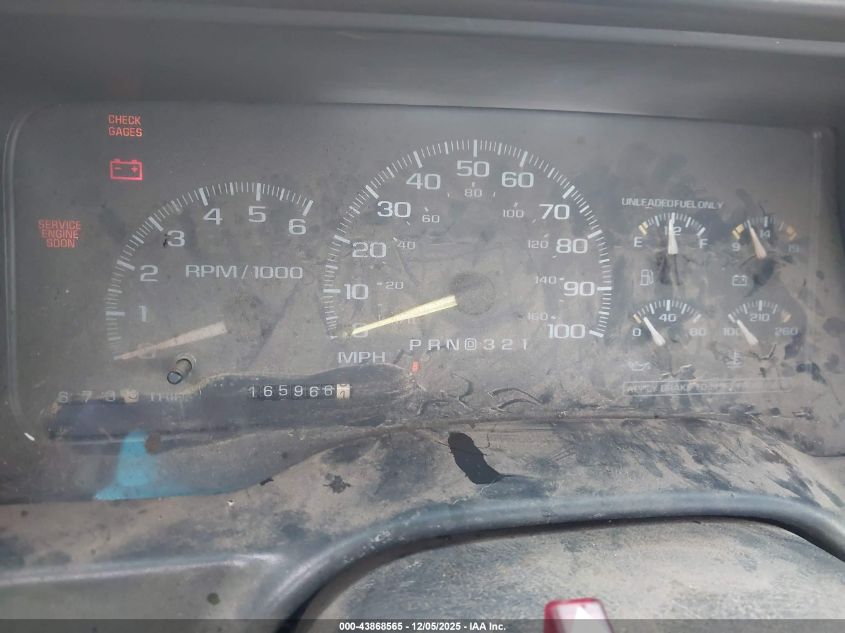 1997 Chevrolet C2500 Hd Fleetside VIN: 1GCGC24R7VE126585 Lot: 43868565