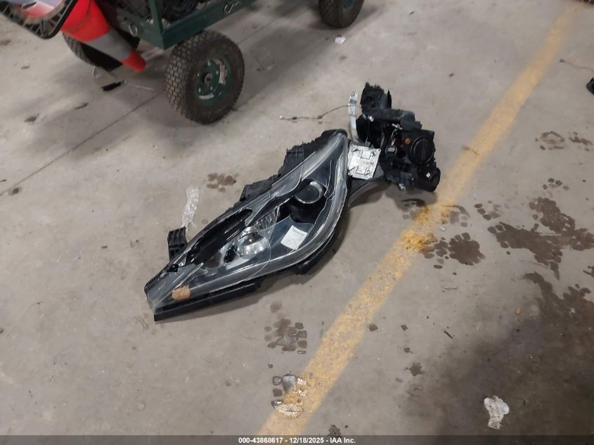 2017 Chrysler Pacifica Touring-L Plus VIN: 2C4RC1EGXHR721096 Lot: 43868617