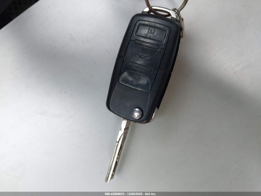 2000 Volkswagen New Beetle Gls VIN: 3VWCC21C6YM431702 Lot: 43868633