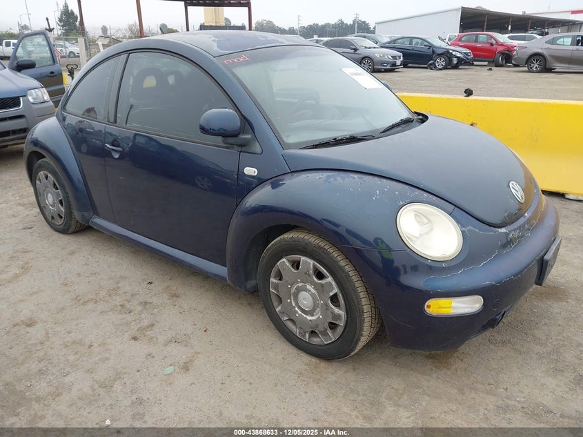 3VWCC21C6YM431702 2000 Volkswagen New Beetle Gls auction photo 1