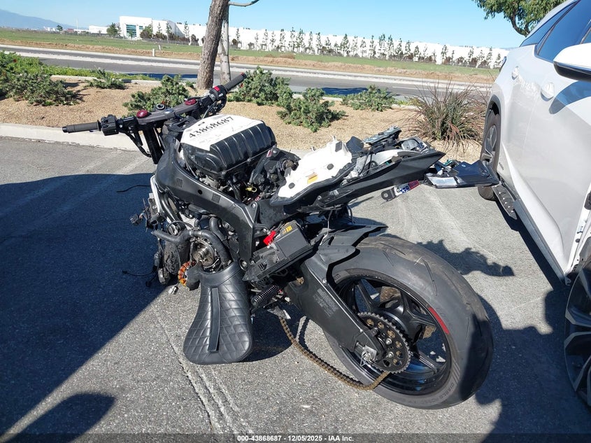 JKBZXJE18DA002059 2013 KAWASAKI ZX photo no. 3