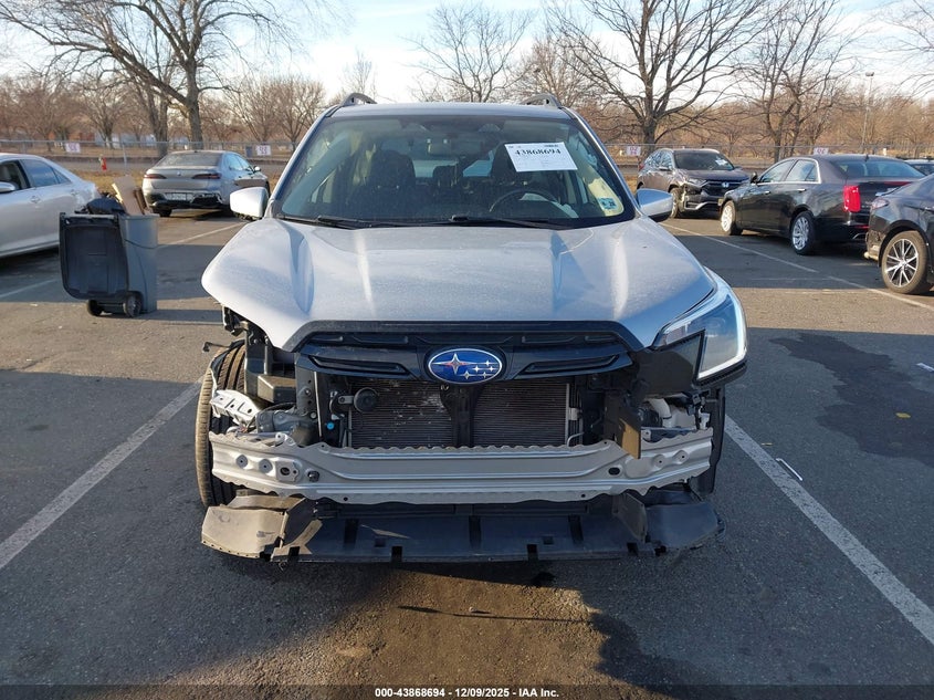 JF2SKAEC6PH468212 2023 SUBARU FORESTER photo no. 12