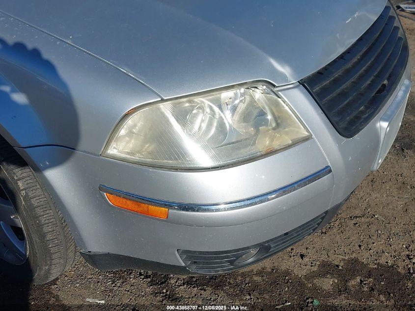 2005 Volkswagen Passat Gls 1.8T VIN: WVWAD63B95E061561 Lot: 43868707