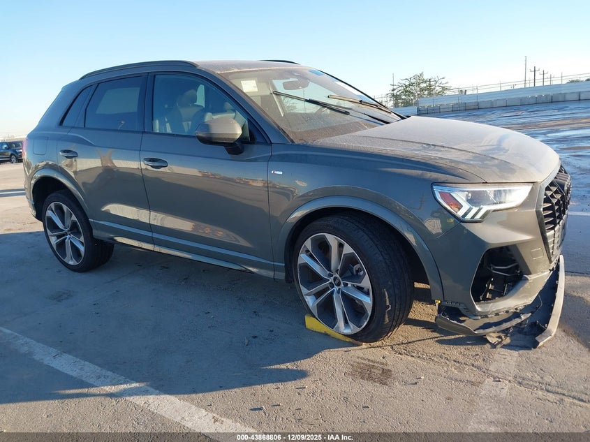 2022 Audi Q3 Premium Plus 45 Tfsi S Line Quattro Tiptronic