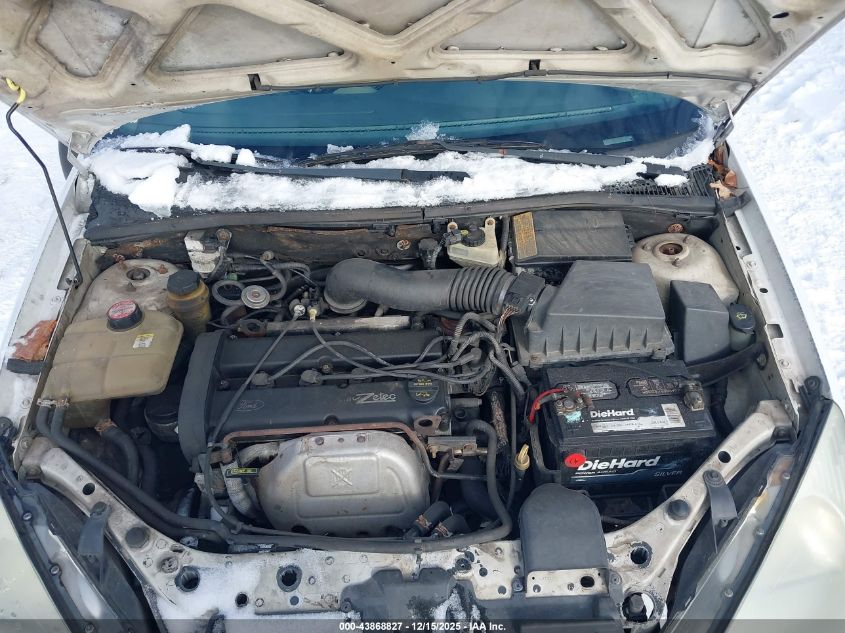 2001 Ford Focus Zx3 VIN: 3FAFP31321R249858 Lot: 43868827