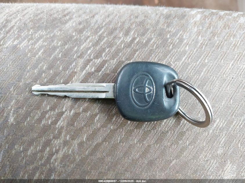 2005 Toyota Highlander V6 VIN: JTEDP21A050052005 Lot: 43868857