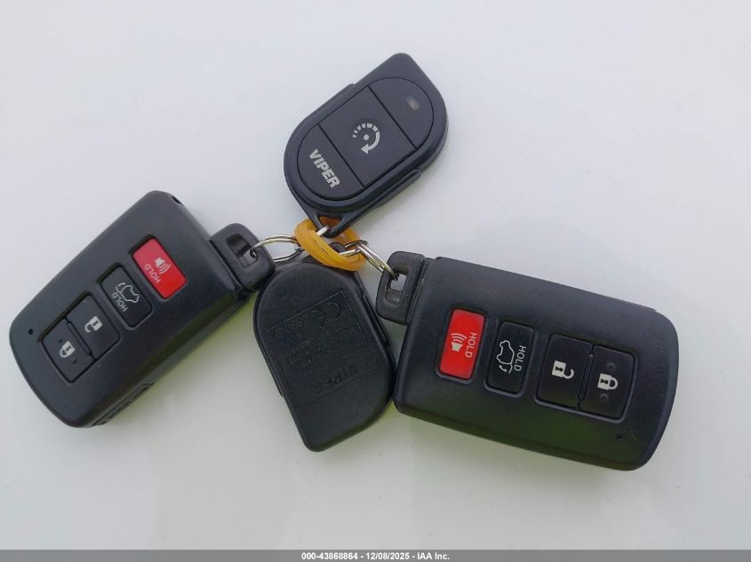 2019 Toyota Highlander Xle VIN: 5TDJZRFHXKS584483 Lot: 43868864