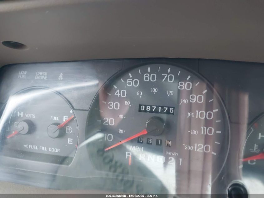 2004 Mercury Grand Marquis Ls VIN: 2MEFM75W14X655181 Lot: 43868868