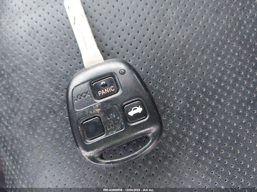 2005 Lexus Es 330 VIN: JTHBA30G655094883 Lot: 43868988