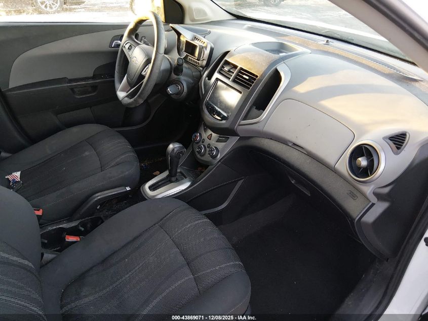 2016 Chevrolet Sonic Lt Auto