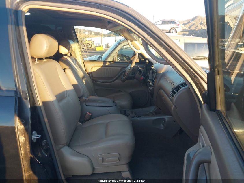 2004 Toyota Sequoia Limited V8 VIN: 5TDZT38AX4S225915 Lot: 43869102