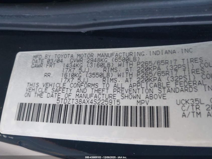 2004 Toyota Sequoia Limited V8 VIN: 5TDZT38AX4S225915 Lot: 43869102