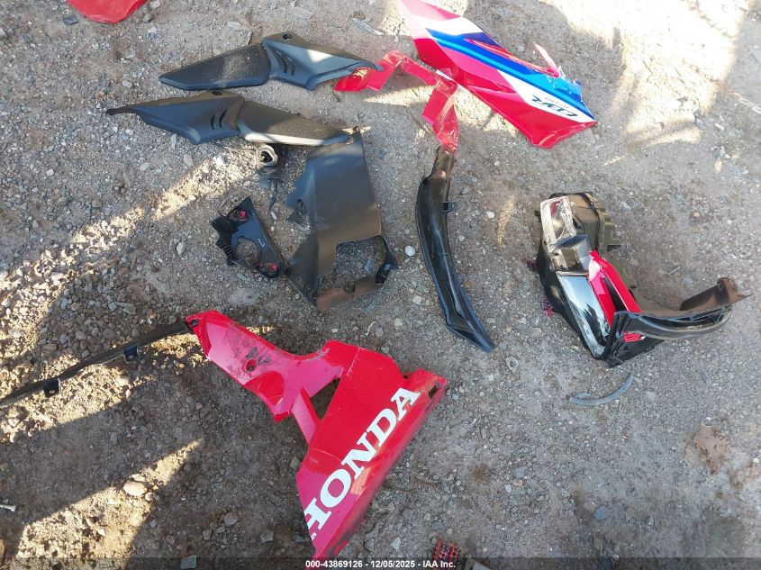 2025 Honda Cbr650 R VIN: MLHRH1550S5100760 Lot: 43869126