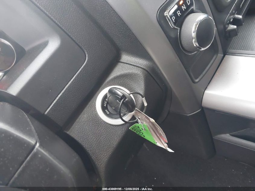 2023 Ram 1500 Classic Slt 4X2 5'7 Box VIN: 1C6RR6LG2PS564795 Lot: 43869195