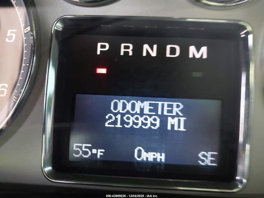 2010 Cadillac Escalade Premium VIN: 1GYUCCEF9AR246737 Lot: 43869226