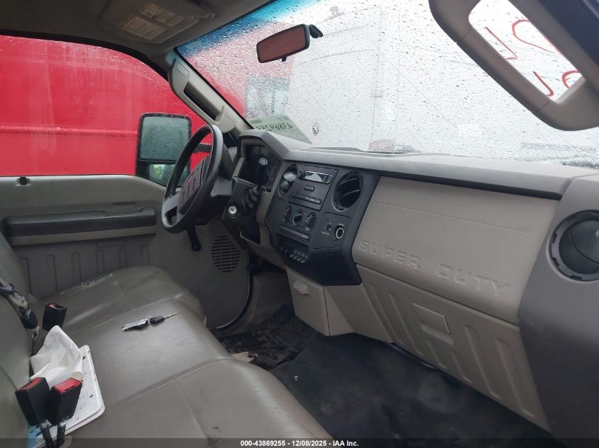 2008 Ford F-550 Chassis Xl/Xlt VIN: 1FDAF56R78EA50359 Lot: 43869255