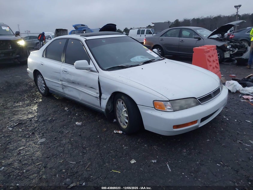 1HGCD5666VA146318 1997 Honda Accord Sdn Ex auction photo 1