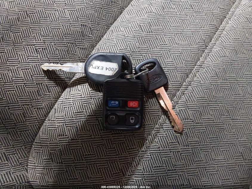 2004 Ford Explorer Xls VIN: 1FMZU72K34UA08252 Lot: 43869325