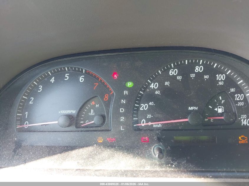 2002 Toyota Camry Le VIN: 4T1BE32K22U576903 Lot: 43869328